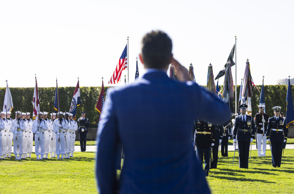 Trampov ministar: Spremajte se za rat VIDEO