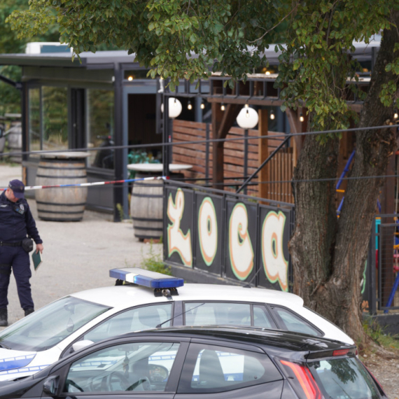 Prve slike sa mesta pucnjave: Više osoba ranjeno; Policija blokirala deo grada FOTO/VIDEO