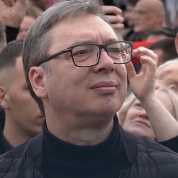 Vučić: Nema lepšeg mesta od Srbije, najsrećniji sam kada sam sa svojim narodom