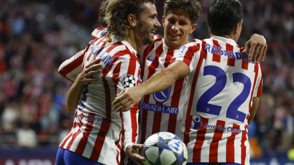 Liverpul "pao" u Istanbulu – Čelsi bez popusta za Murinja, "petarde" Bajerna i Atletika