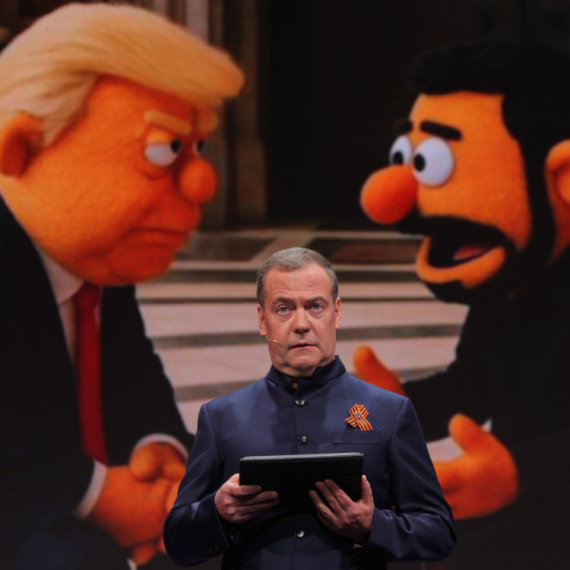 Medvedev udario na Zelenskog: Banderovci i narkozombi – nikad pobednici