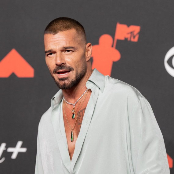 Riki Martin se (opet) skinuo i ne želite ovo da propustite FOTO