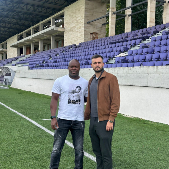 Legenda Premijer lige posetila Grafičar