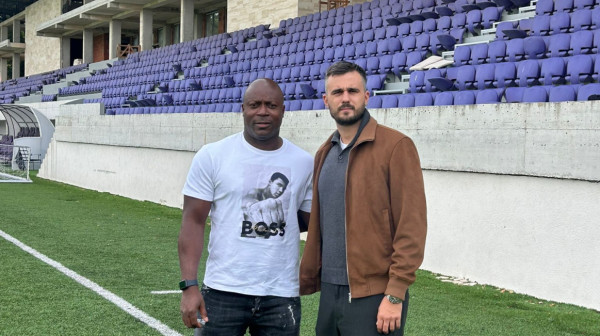 Legenda Premijer lige posetila Grafičar