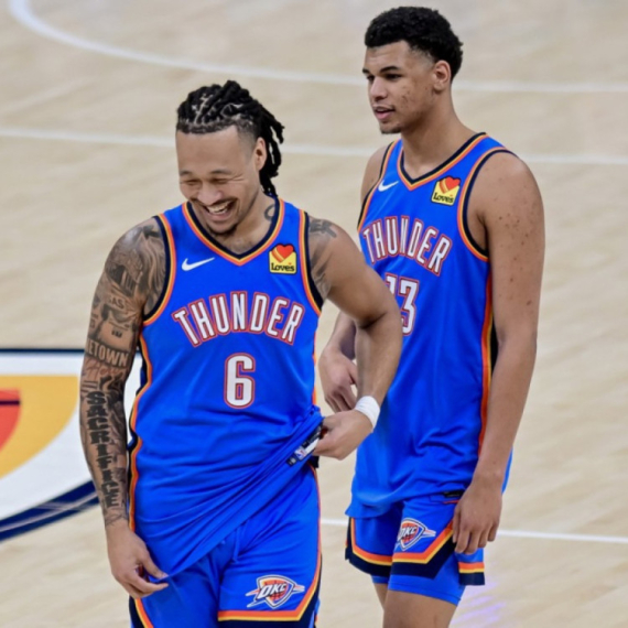 "Zbogom" broju 6 – poslednji put u istoriji NBA