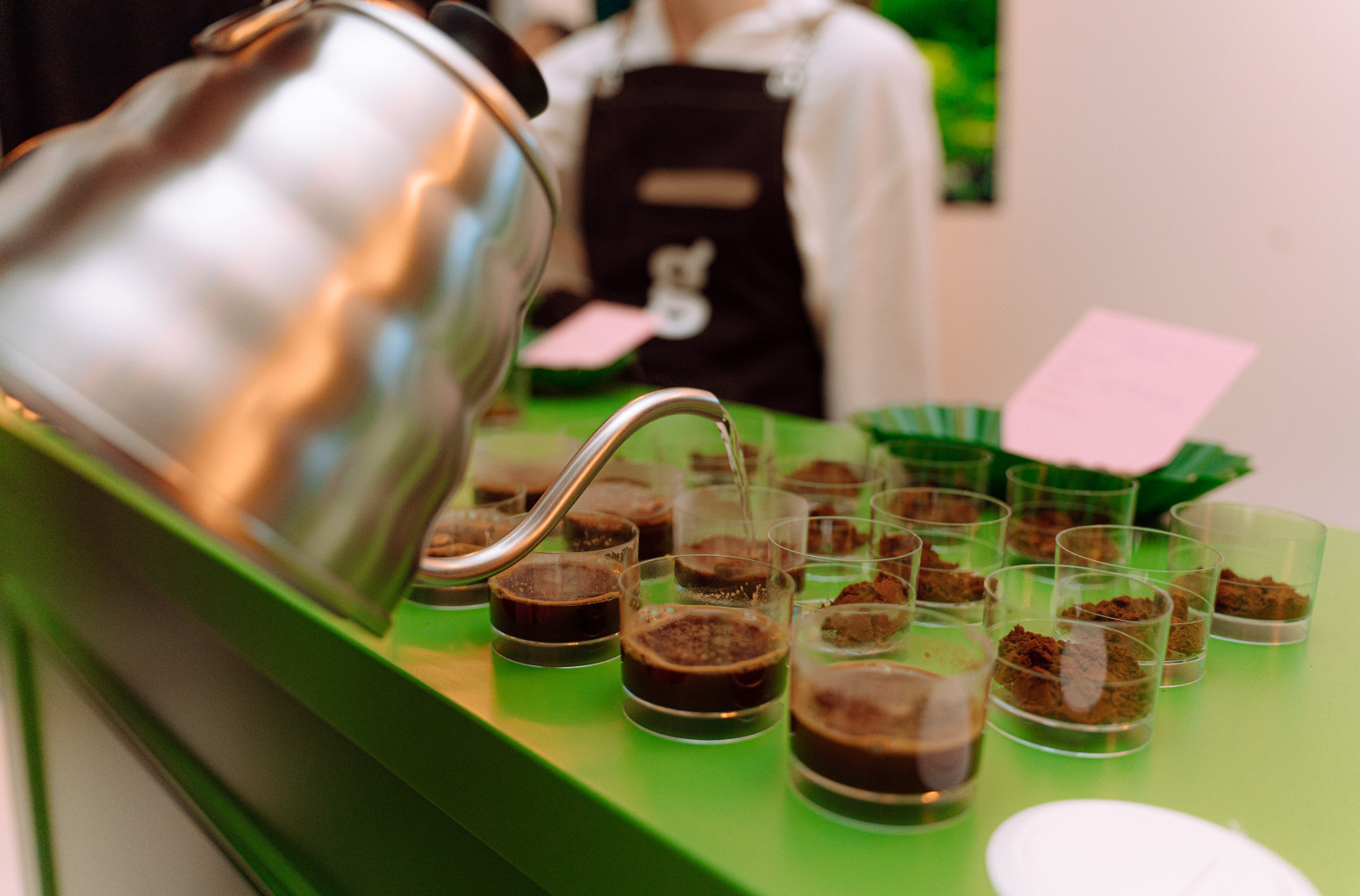 Svetski dan kafe: Otkrijte sve što možda niste znali o njenom putu od zrna do šoljice