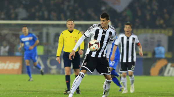 Bivši fudbaler Partizana dominira Indijom