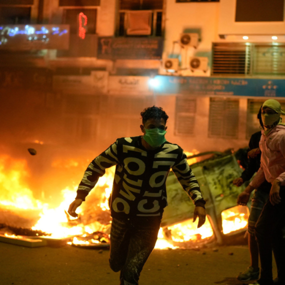 Maroko: Peto veče protesta, sukobi mladih i policije; Povređeno više od 280 ljudi VIDEO