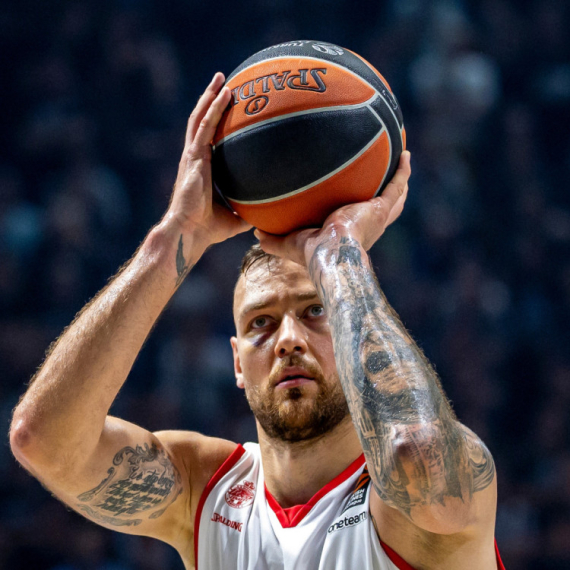 Zvezda pronašla zamenu za Rivera – stiže veteran sa NBA iskustvom VIDEO