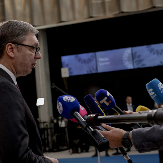 Vučić u Kopenhagenu: Razgovarao sam sa Makronom i Meloni; Dominira tema Ukrajine; Svi se spremaju za rat VIDEO