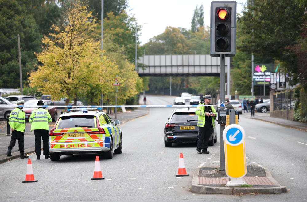 Odjeknula eksplozija u Mančesteru; Policija potvrdila: Da, mrtav je