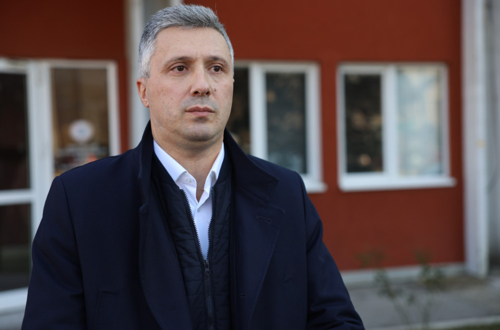 Novi rat među blokaderima; Obradović žestoko udario na Jovanovića