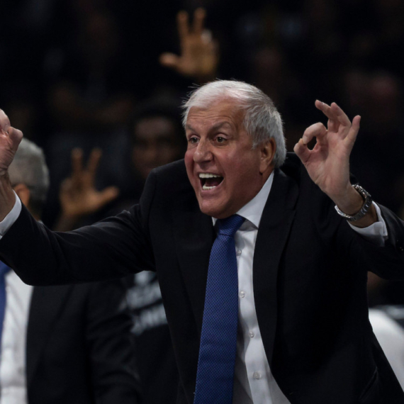 Obradović oštar: "Mogu da dođu kada hoće, tu smo uprava i ja" VIDEO