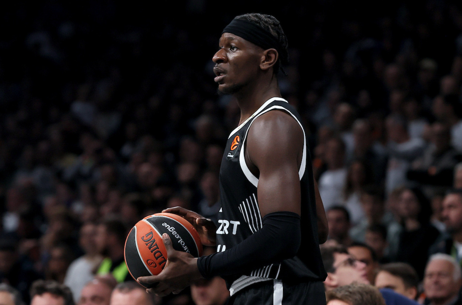 Potez koji će oduševiti grobare: Bonga derbi igrao povređen