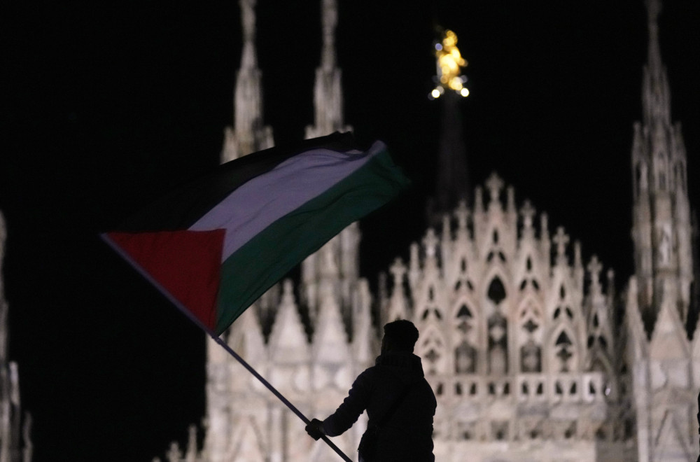 Evropa kao ratna zona; Vodeni topovi, suzavci, privođenja /FOTO