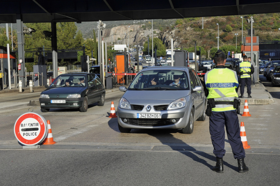 Ako vas odbiju, novac se ne vraća: Tektonske promene za putovanje Srba u EU, a sve zbog ovog papira