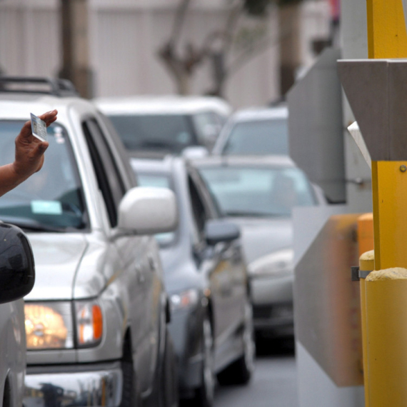 AMSS: Teretna vozila čekaju pet sati na izlaz na graničnom prelazu Batrovci