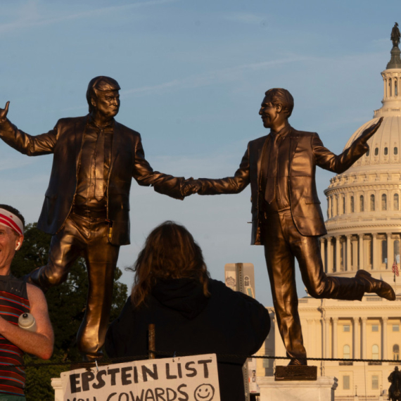 Tramp i Epstajn ponovo zajedno: "Best Friends Forever" FOTO