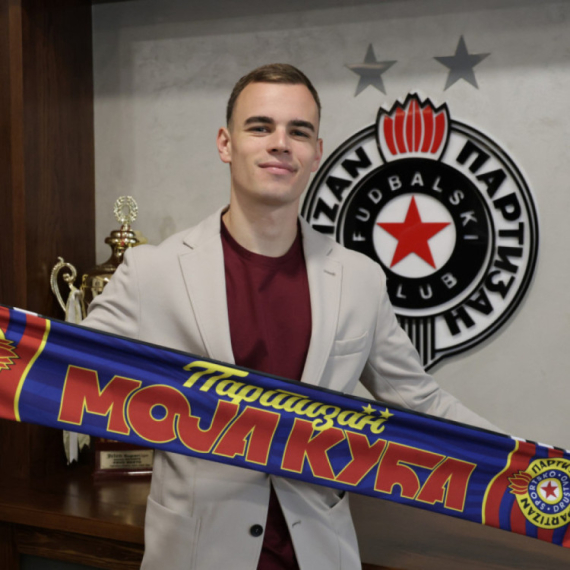 Zvanično: Partizan produžio ugovor detetu kluba