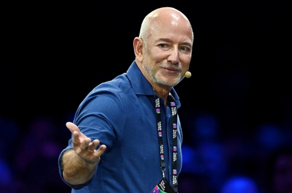 Džef Bezos najavio ogroman projekat u svemiru: Nadmašiće one na Zemlji