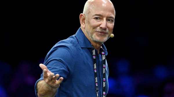 Bezos: "Do Meseca stižemo za tri dana" VIDEO
