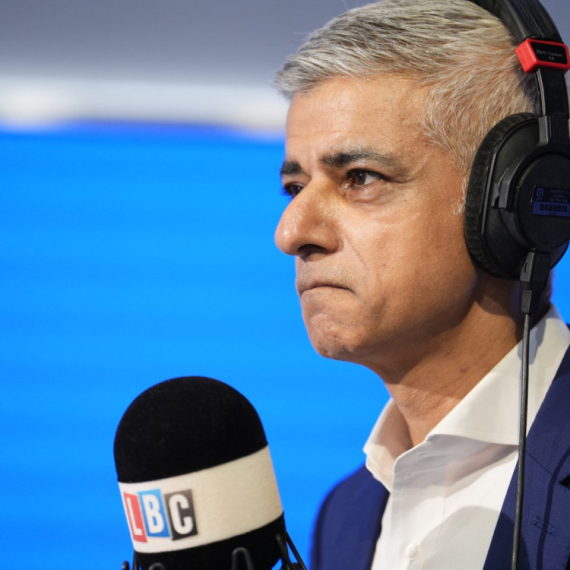 Kan odbio da pozove na otkazivanje protesta u Londonu