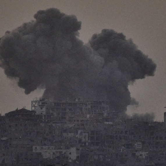 Primirje je prekršeno: Izvršena tri vazdušna napada VIDEO