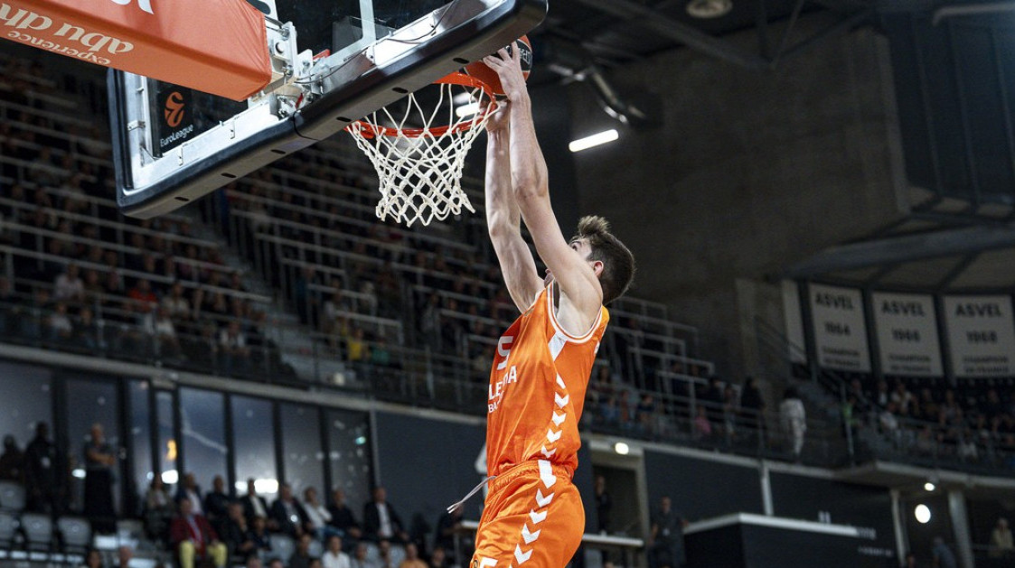 Valensija na 2/2 – poraz za Ivanovića i Smailagića