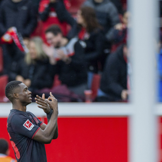 Ilić nemoćan u Leverkuzenu, derbi Bundeslige "razočarao"