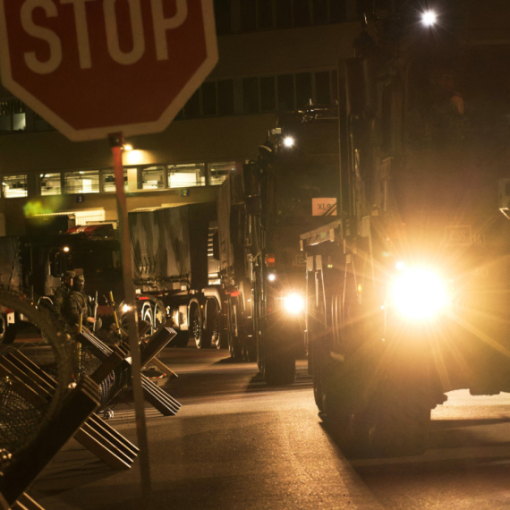 Dronovi paralizovali aerodrom; Bundesver sada preuzima kontrolu