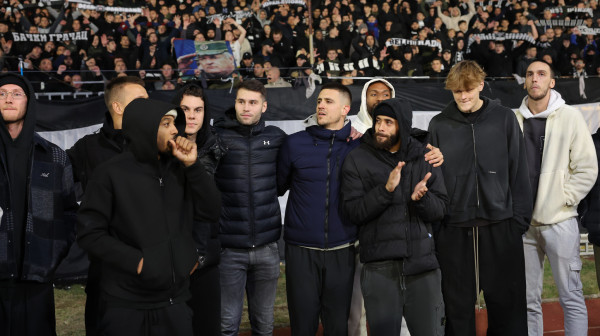 Košarkaši Partizana na rođendanskoj proslavi u Humskoj FOTO