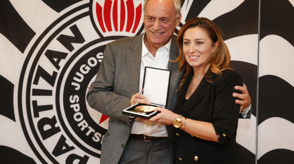 Andrea Arsović završila karijeru