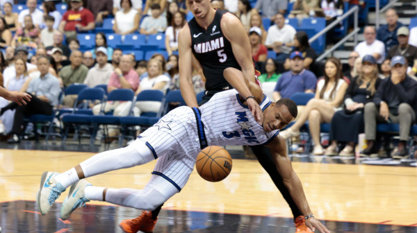 Jović dvocifren u prvom meču posle Evrobasketa