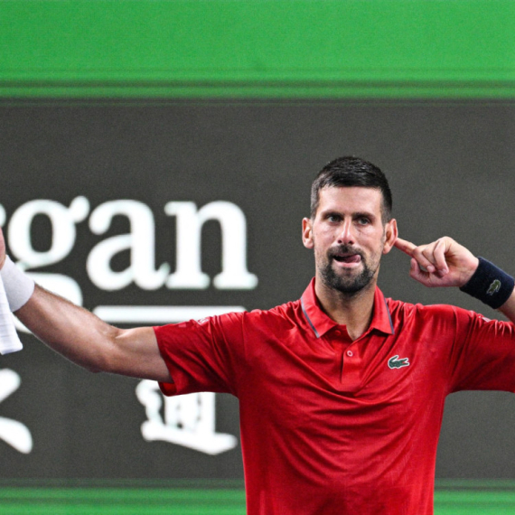 Đoković se mučio, pa preokrenuo i slomio Nemca za osminu finala u Šangaju!