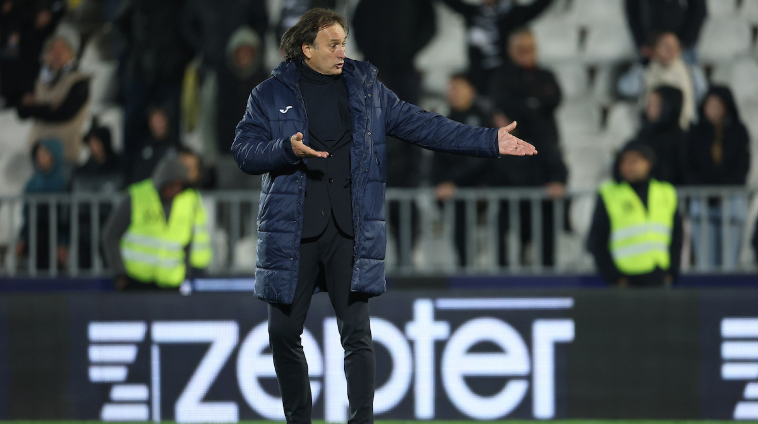 Trener Vojvodine posle haosa u Humskoj: "Pretili nam kaznom ako se ne vratimo"