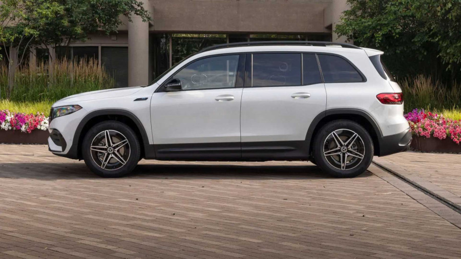 Mercedes ukida jedan od svojih električnih modela – stiže skuplja zamena