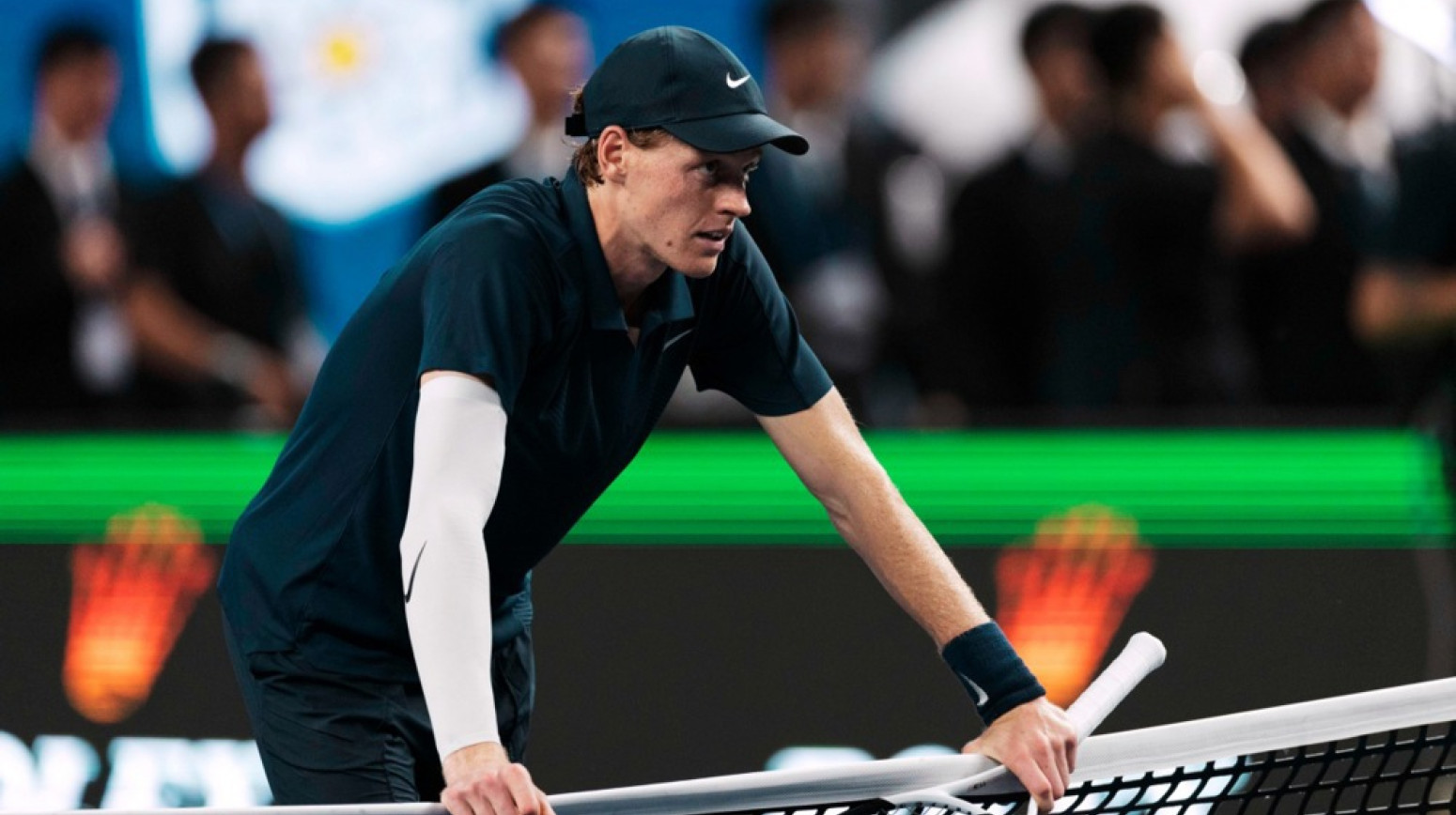 Šok u Šangaju – Siner predao! VIDEO