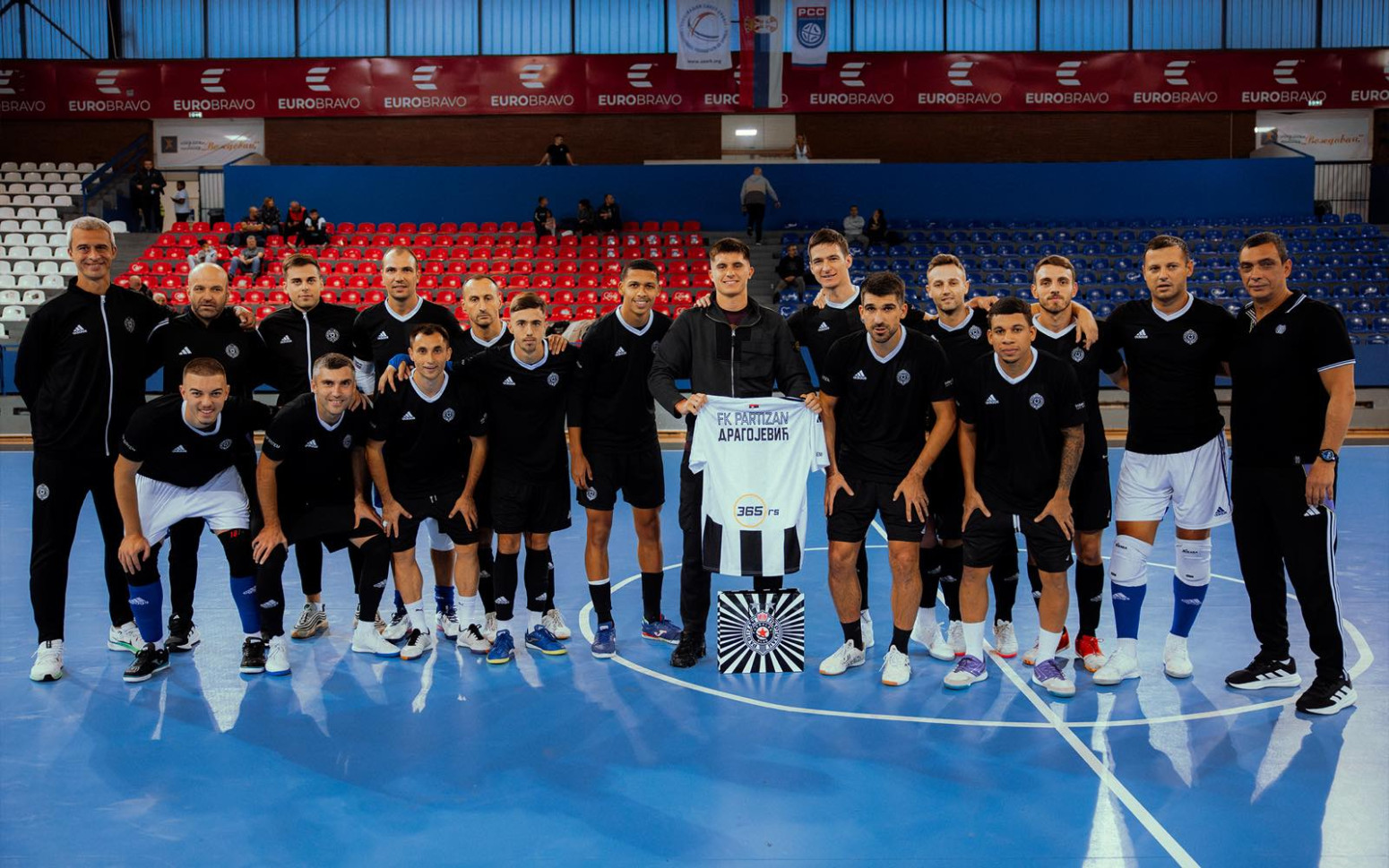 Gde je to kapiten Partizana dan posle pobede u derbiju? FOTO