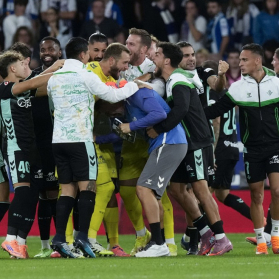 Haos u Španiji – tuča u loži, učestvovao i bivši predsednik kluba VIDEO