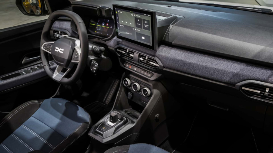 Najprodavaniji evropski auto postaje hibrid, uz redizajn i više opreme FOTO