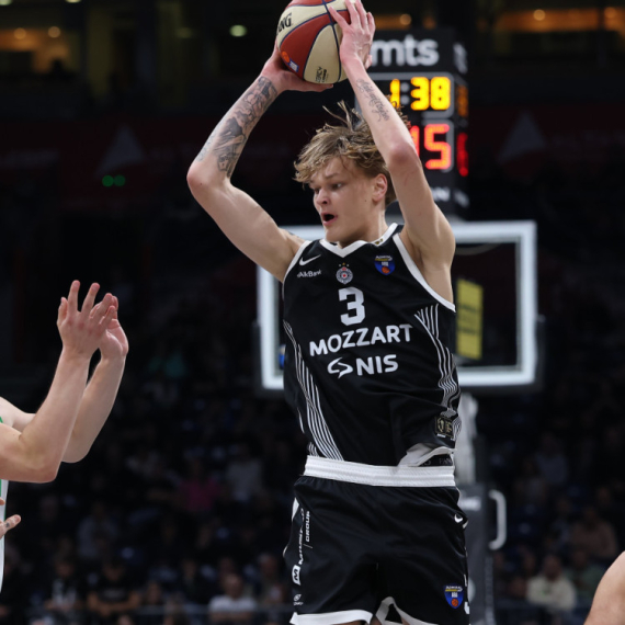 Murinen se predstavio "grobarima" na svoj način  VIDEO