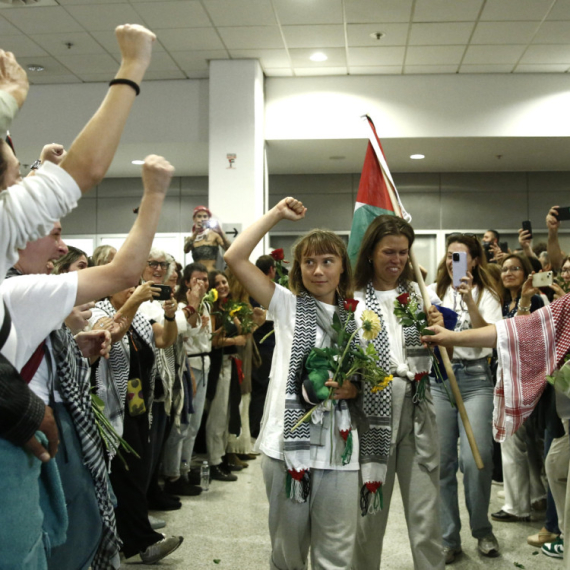 Greta Tunberg stigla u Grčku; "Dozvolite mi da budem jasna..." FOTO/VIDEO