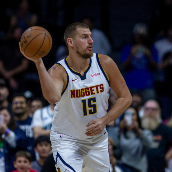 Ceo svet priča o Jokićevim asistencijama VIDEO