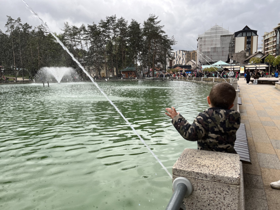 Srpski biser: Zlatiboru nema ravnog, ubedljivo najposećenija destinacija FOTO