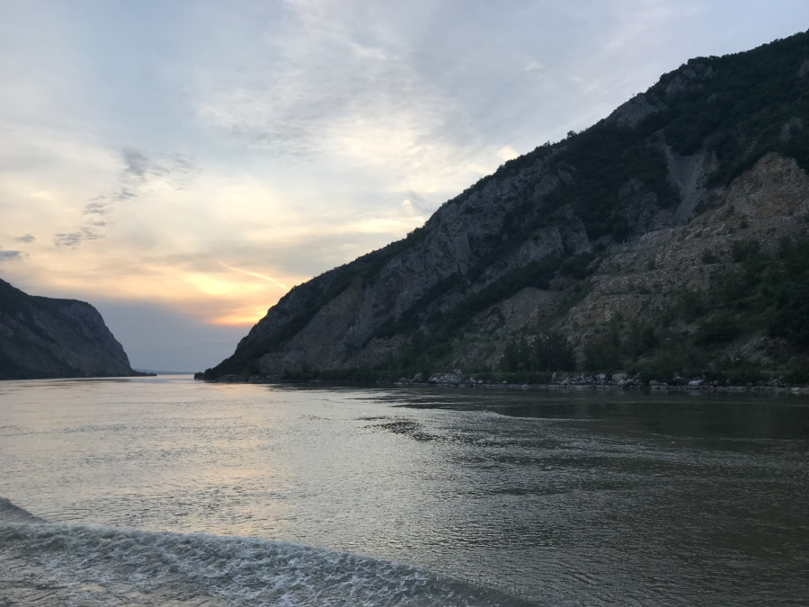 Šta videti u Srbiji: Vodič kroz najlepše gradove, planine i banje FOTO