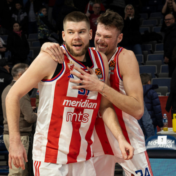 Šta to Amerikanci poručuju Zvezdi? FOTO