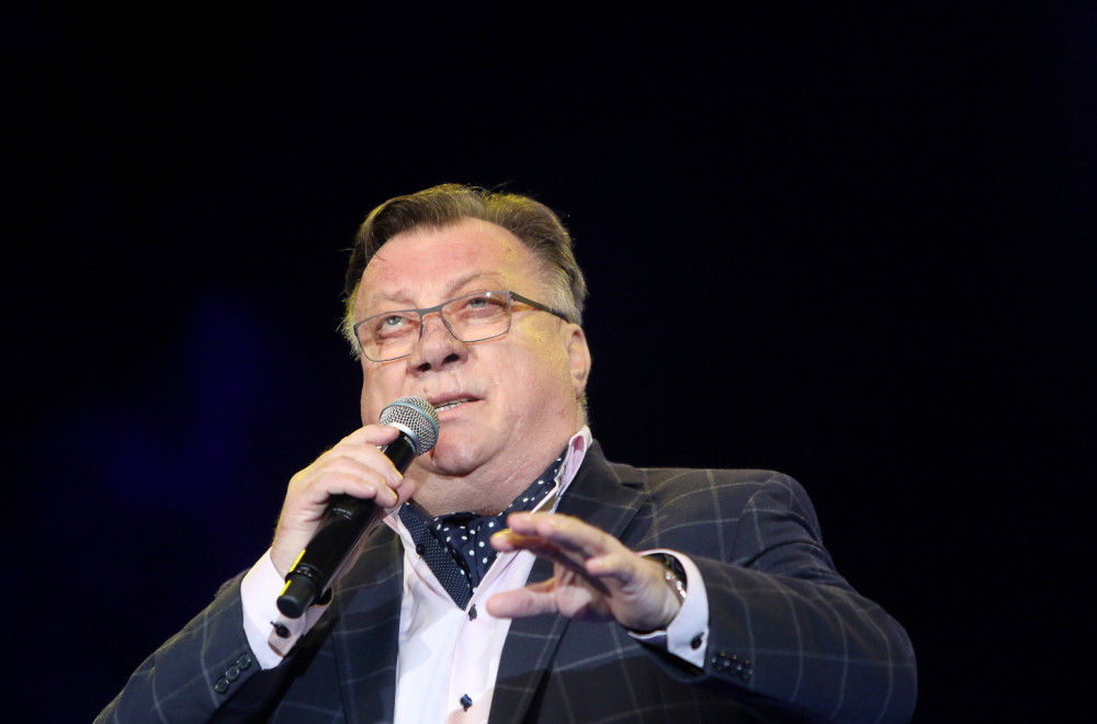 Ovo su najpoznatiji hitovi Halida Bešlića VIDEO