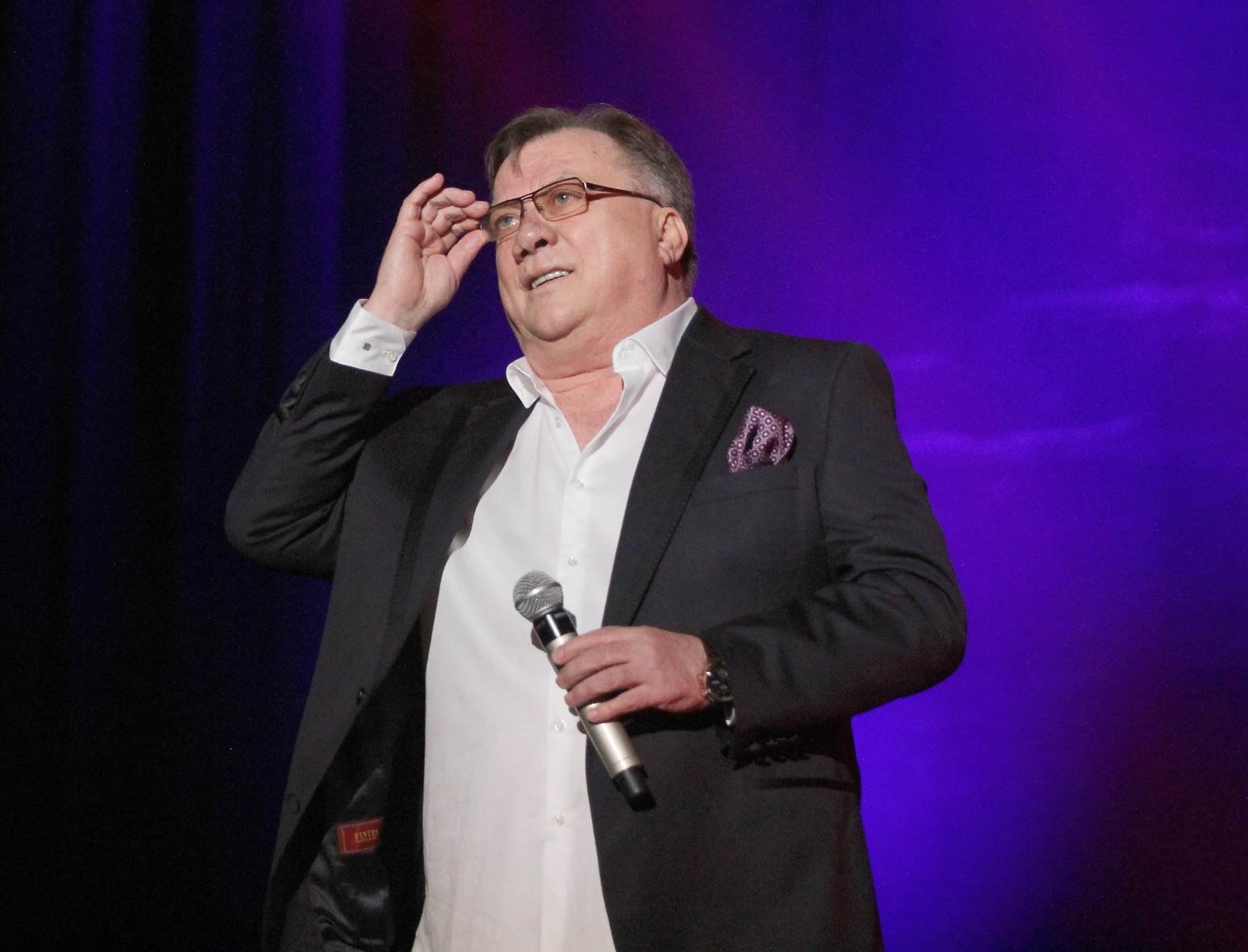 Srcem za Halida: Danas u Beogradu, širom BiH i u svetu građani pevaju u čast legende