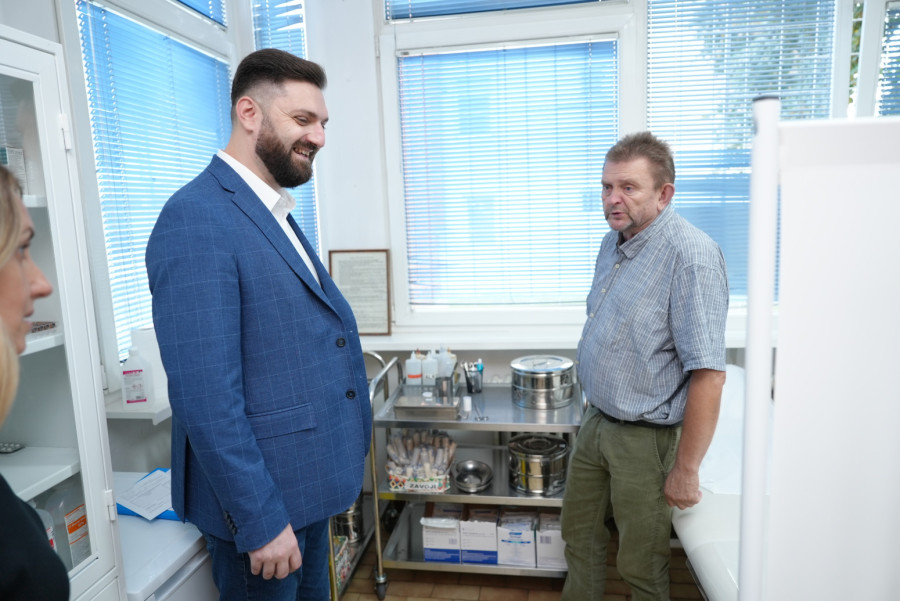 Carlsberg Srbija opremila ambulantu u Čelarevu