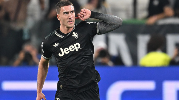 Vlahović = "mašina" sa klupe, bolji je od Mbapea i Halanda!